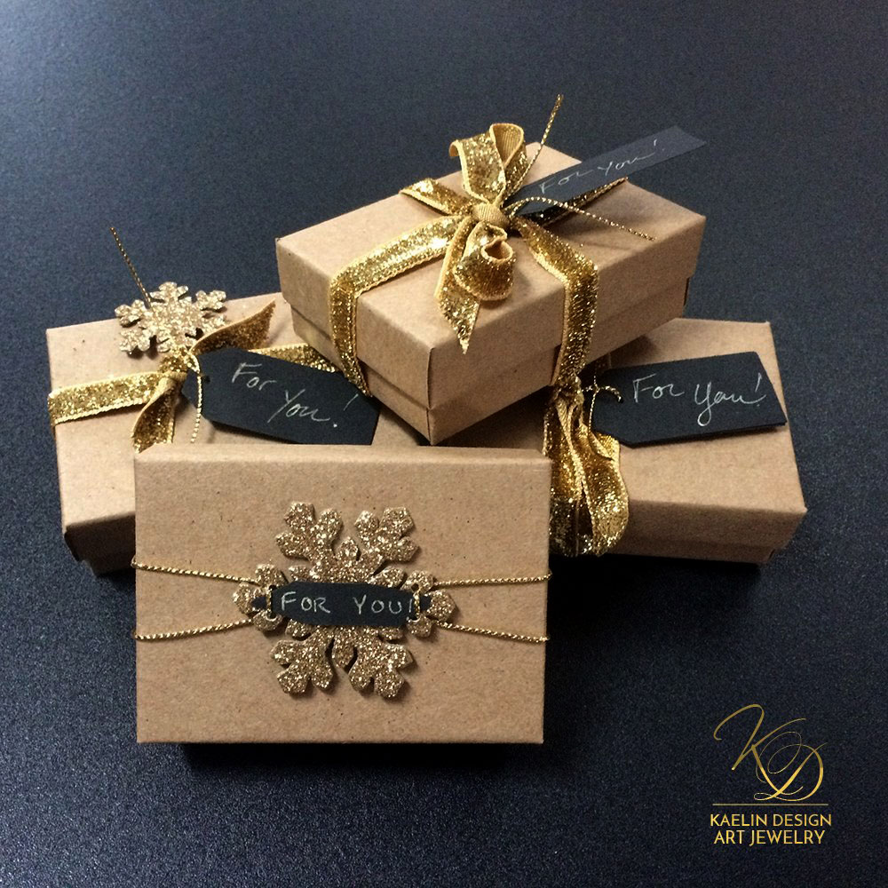 The Art of Packaging, Christmas Luxury Gift Wrapping by Kaelin Design